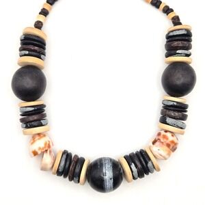 Handmade Chunky Wood and Shell Bead Necklace Black Tan Coconut‎ Spacers18in